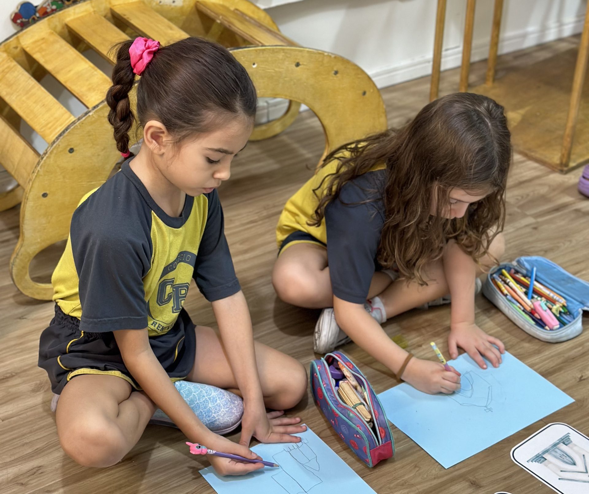 Como acompanhar o desenvolvimento escolar do seu filho ao longo do ano?